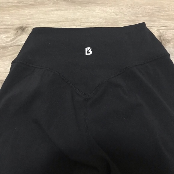 BUFF BUNNY LIVE FREE LEGGINGS 26” - Picture 4 of 6